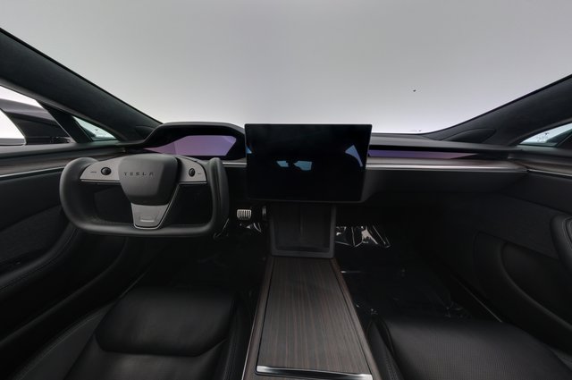 2022 Tesla Model S — photo 21 of 30