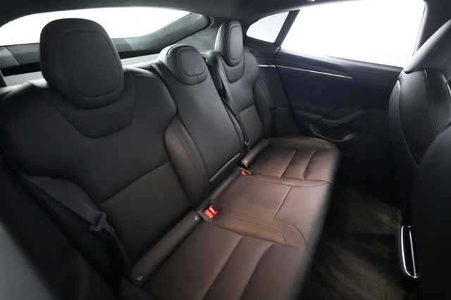 2022 Tesla Model S