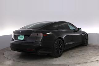 2022 Tesla Model S — photo 2 of 30