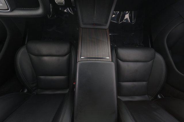2022 Tesla Model S — photo 22 of 30
