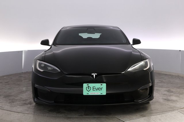 2022 Tesla Model S — photo 9 of 30
