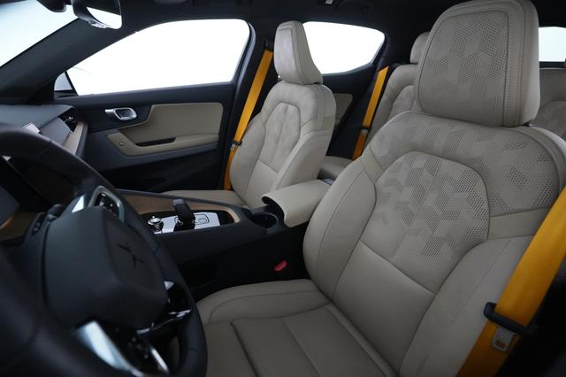 2022 Polestar 2 — photo 3 of 23
