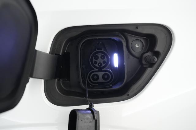 2022 Polestar 2 — photo 8 of 23