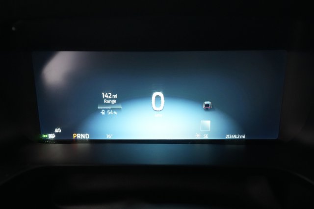 2022 Ford F-150 Lightning — photo 5 of 15