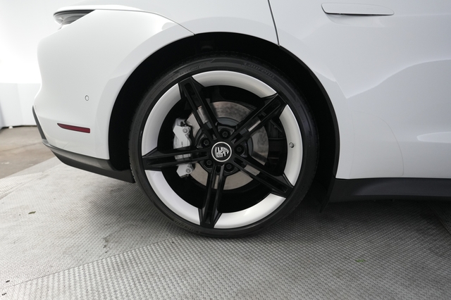 2022 Porsche Taycan