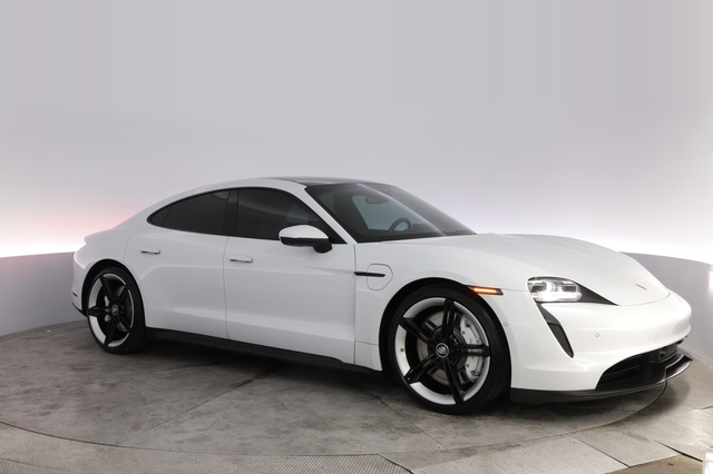 2022 Porsche Taycan