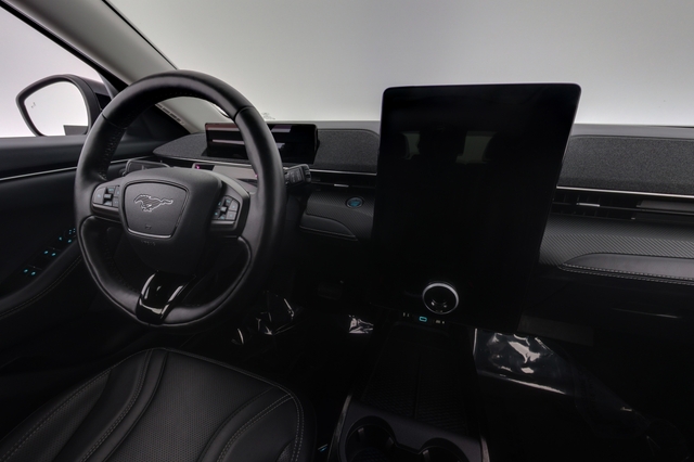 2022 Ford Mustang Mach-E