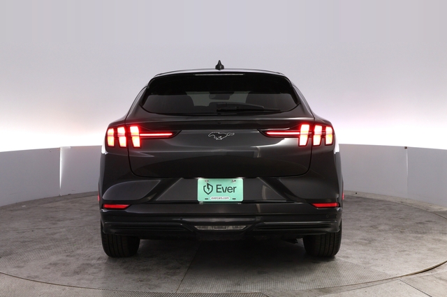 2022 Ford Mustang Mach-E