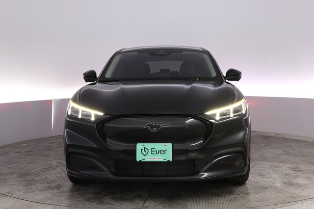 2022 Ford Mustang Mach-E — photo 9 of 28