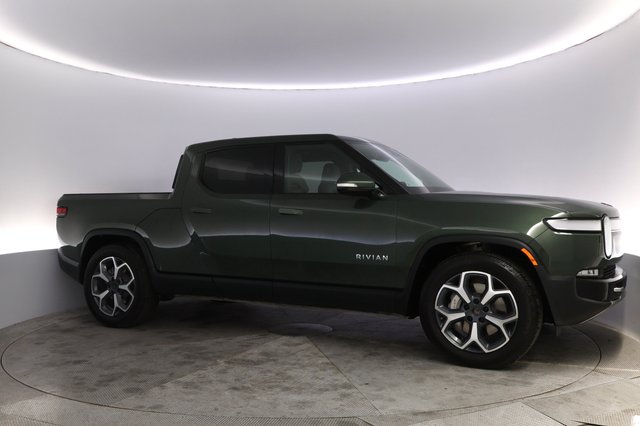 2023 Rivian R1T — photo 11 of 26