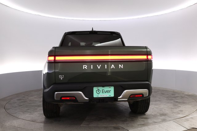 2023 Rivian R1T — photo 12 of 26