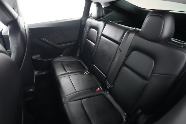 2023 Tesla Model Y — photo 19 of 21