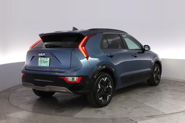 2023 Kia Niro EV — photo 2 of 30