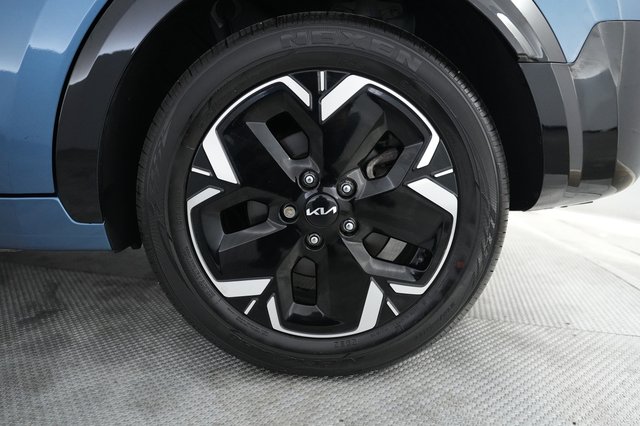 2023 Kia Niro EV — photo 7 of 30