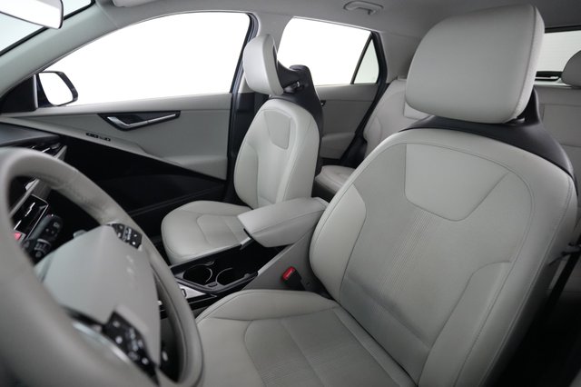 2023 Kia Niro EV — photo 3 of 30