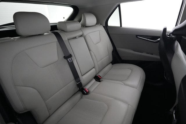 2023 Kia Niro EV — photo 4 of 30