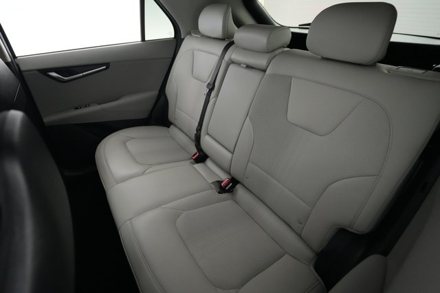 2023 Kia Niro EV — photo 19 of 30