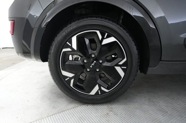 2023 Kia Niro EV — photo 17 of 26
