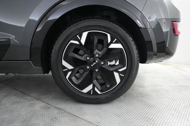 2023 Kia Niro EV — photo 7 of 26