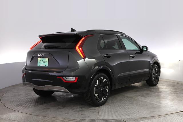 2023 Kia Niro EV — photo 2 of 26