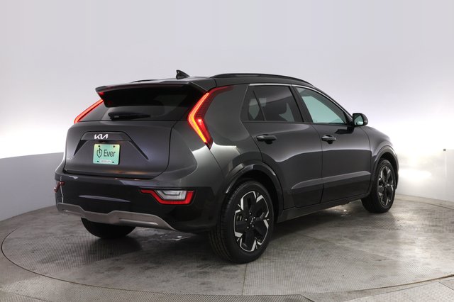 2023 Kia Niro EV — photo 2 of 26