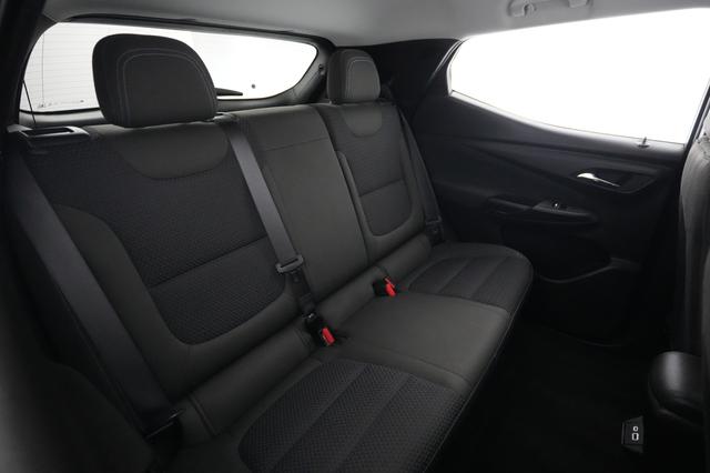 2023 Chevrolet Bolt EUV — photo 4 of 25