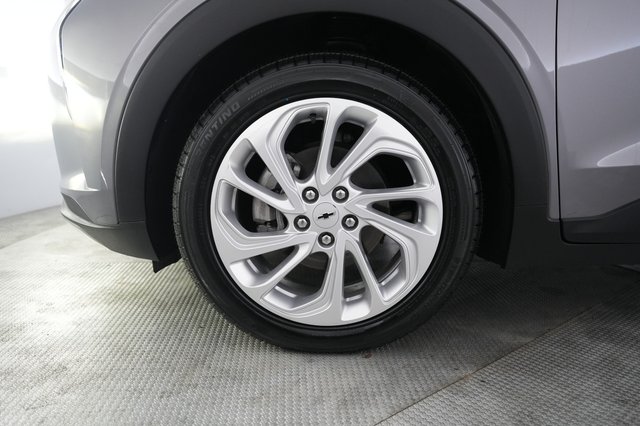 2023 Chevrolet Bolt EUV — photo 7 of 25