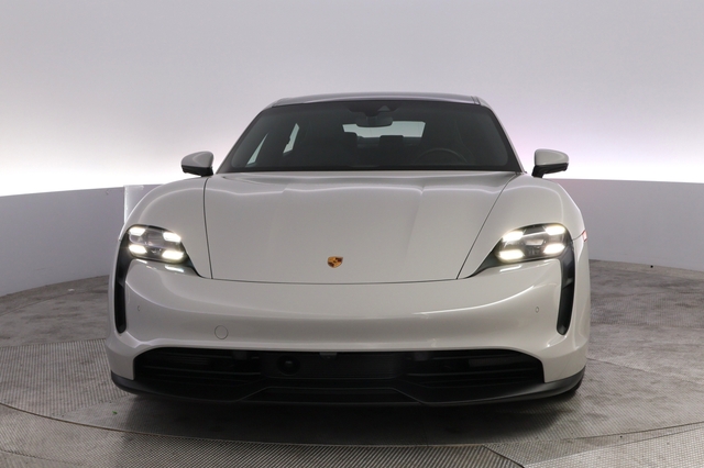 2023 Porsche Taycan