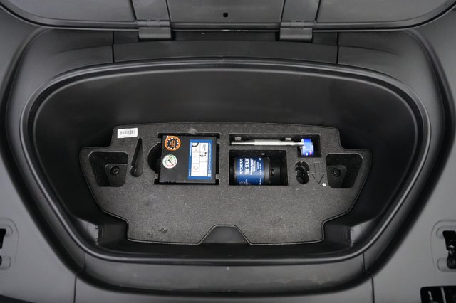 2023 Volvo XC40 Recharge — photo 20 of 22