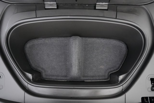 2023 Volvo XC40 Recharge — photo 20 of 23