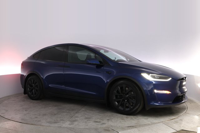 2024 Tesla Model X — photo 11 of 22