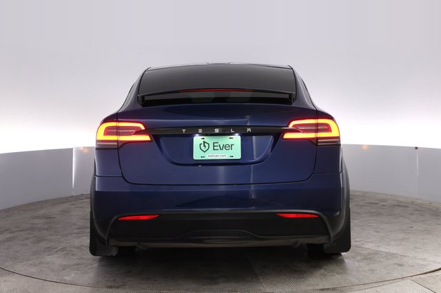 2024 Tesla Model X — photo 12 of 22