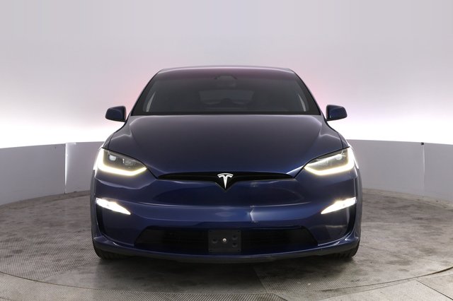 2024 Tesla Model X — photo 9 of 22