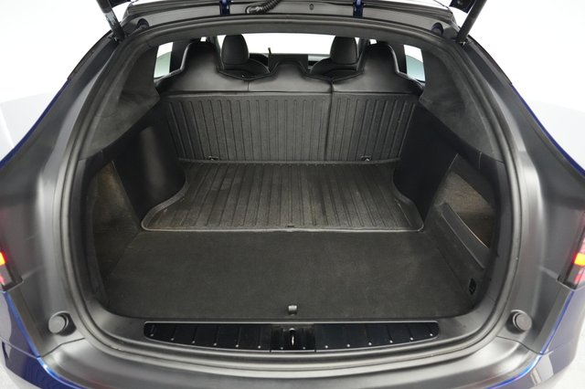 2024 Tesla Model X — photo 6 of 22