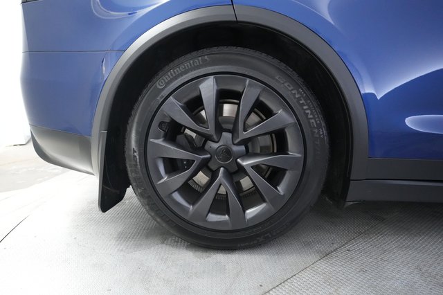 2024 Tesla Model X — photo 17 of 22
