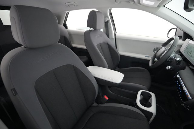2024 Hyundai IONIQ 5 — photo 18 of 25