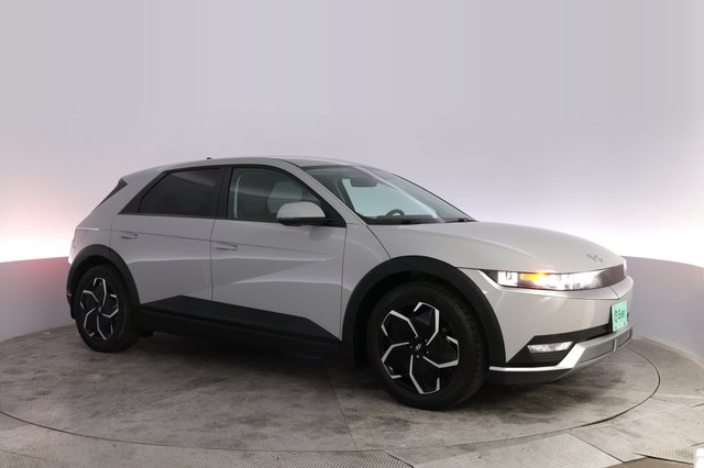 2024 Hyundai IONIQ 5 — photo 11 of 25