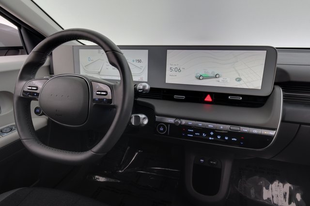 2024 Hyundai IONIQ 5 — photo 20 of 25