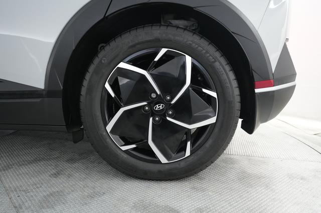 2024 Hyundai IONIQ 5 — photo 7 of 25