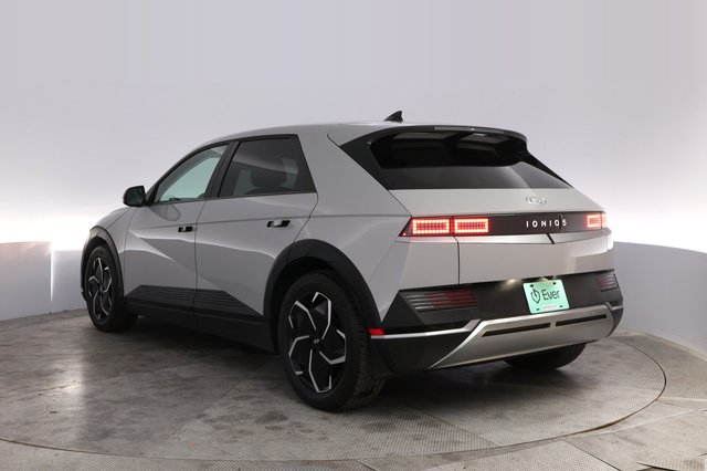 2024 Hyundai IONIQ 5 — photo 13 of 25