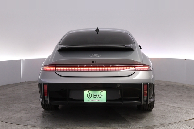 2024 Hyundai IONIQ 6