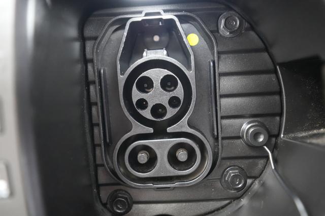 2024 Hyundai IONIQ 6 — photo 8 of 26
