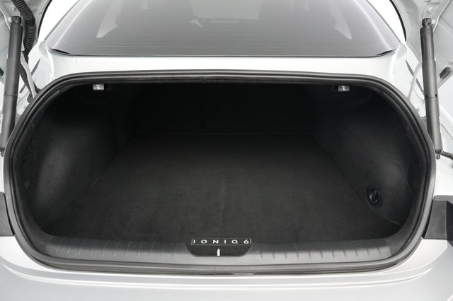 2024 Hyundai IONIQ 6 — photo 6 of 26