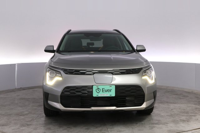 2024 Kia Niro EV — photo 9 of 27