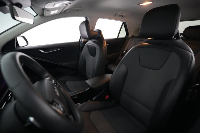 2024 Kia Niro EV — photo 3 of 27