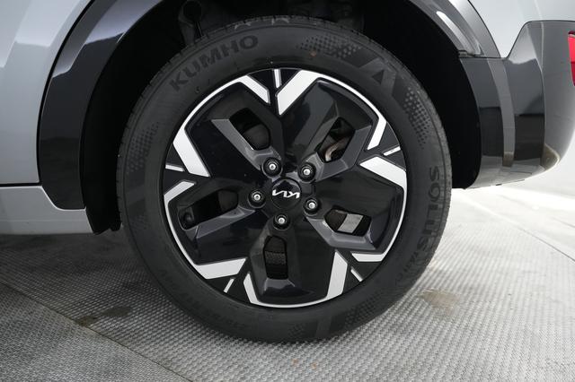 2024 Kia Niro EV — photo 7 of 27