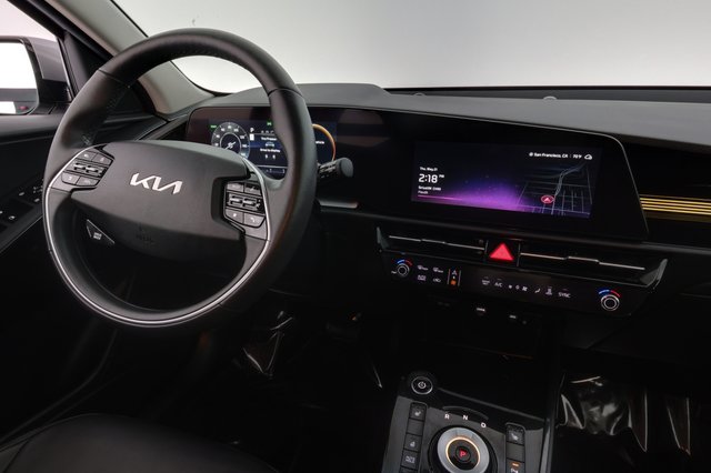 2024 Kia Niro EV — photo 20 of 27