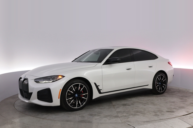 2024 BMW i4