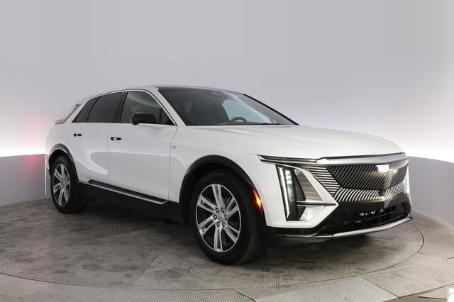 2024 Cadillac Lyriq — photo 10 of 19