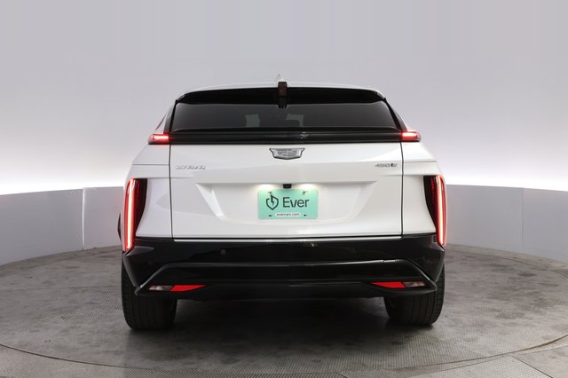 2024 Cadillac Lyriq — photo 12 of 19